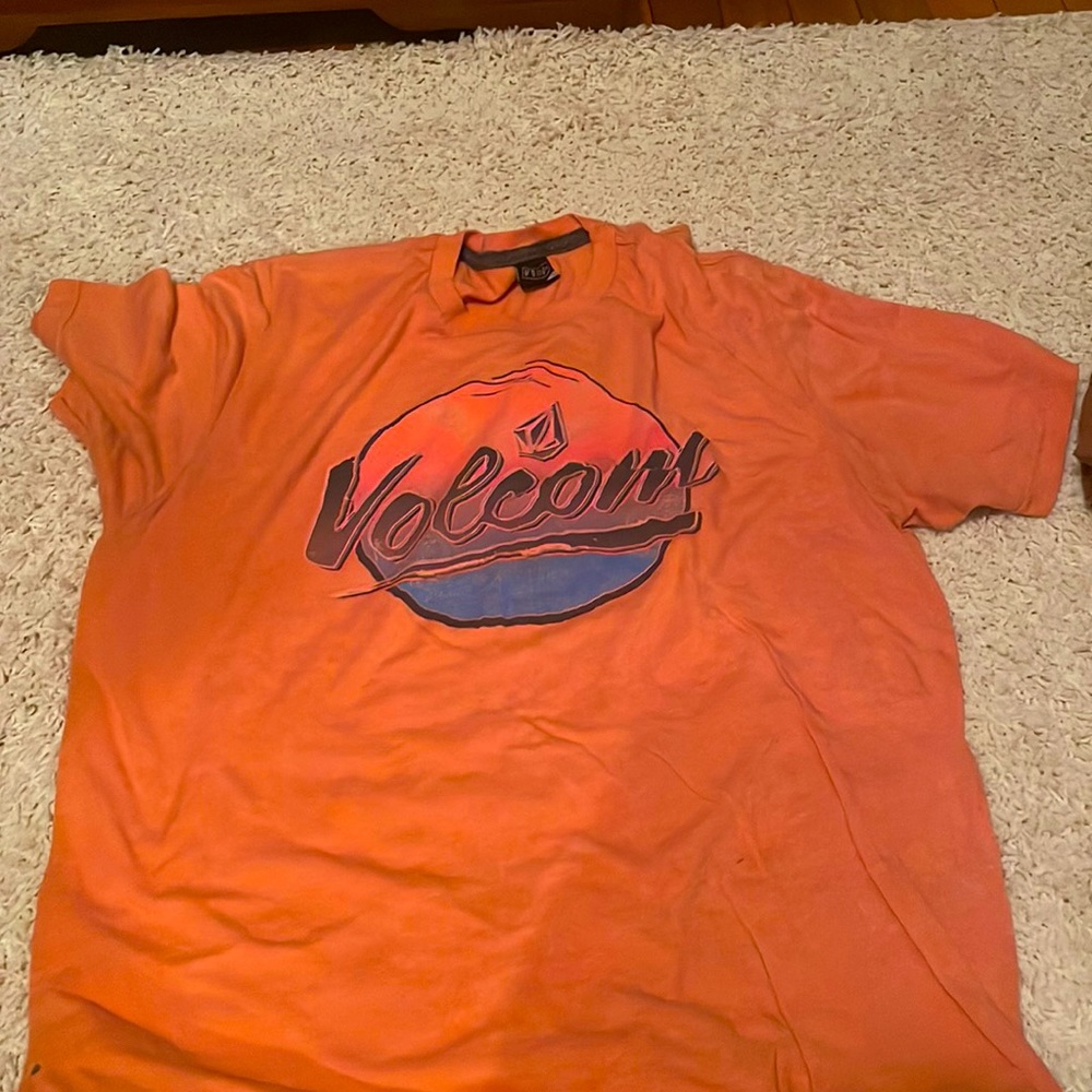 Large Volcom shirt, good shape.